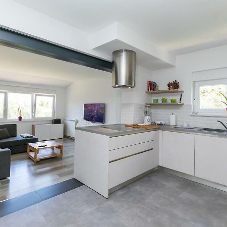 Oliver Art Apartment Пореч Екстериор снимка